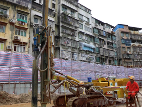 錨(máo)杆鑽施工3