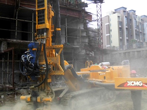 錨(máo)杆鑽施工2